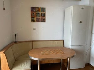 Apartament cochet de inchiriat cu 3 camere Faleza Sud (Poarta 6) - imagine 9