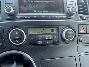 VW T5 Multivan Special Atlantis 2.5Tdi 130CP 7 loc , Clima , Navi, euro4 - imagine 8