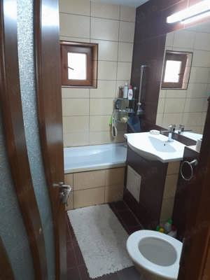 Închiriez apartament 3 camere, IC Frimu - imagine 4