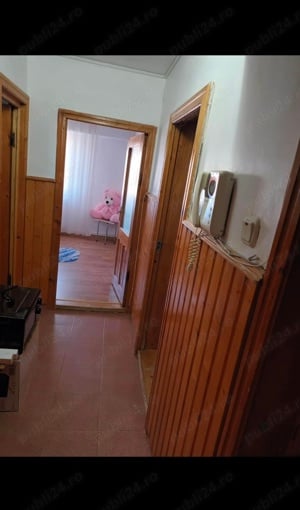 Închiriez apartament  - imagine 5