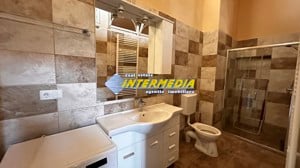 Inchiriere Apartament 2 camere 98 mp la curte mobilat si utilat nou in Alba Iulia Centru - imagine 3