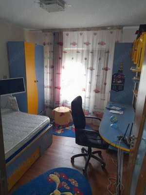 Închiriez apartament 3 camere, IC Frimu - imagine 6