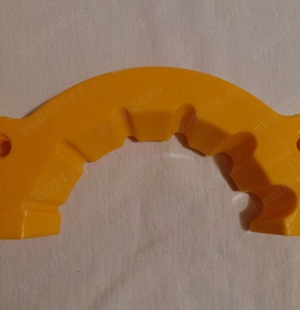 Dispozitiv ascutit burghie polizor unghiular