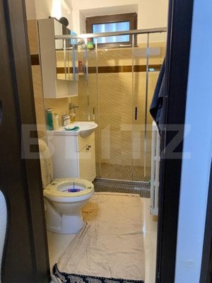 Apartament de vanzare, cu 3 camere, 57 mp, zona Policlinica - imagine 7