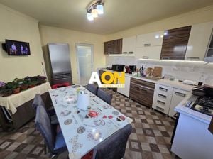 Casa 5 Camere Zona Schit, 520mp Teren, cu Garaj - imagine 18