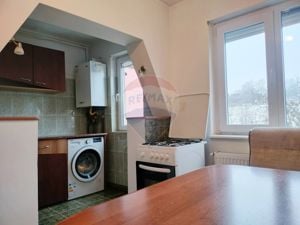 Apartament cu 3 camere de vânzare în zona Central - imagine 9