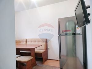 Apartament cu 3 camere de vânzare în zona Central - imagine 8