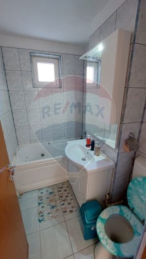 Apartament cu 3 camere etaj 1 strada Turda Medias - imagine 4