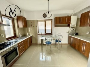 Vila P+M, 8 camere, 636 mp teren, oras Ovidiu ULTRACENTRAL - imagine 16