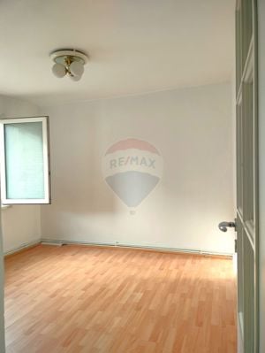 Apartament cu 2 camere de închiriat în zona Sud-Est - imagine 8