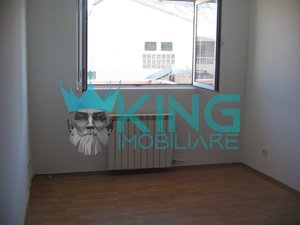 Vila 7 Camere Colentina Bucuresti | PARCARE | NEMOBILATA | - imagine 5