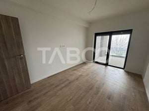 Apartament 3 camere 2 bai 72 mpu cu balcon de 15 mp si loc parcare - imagine 10