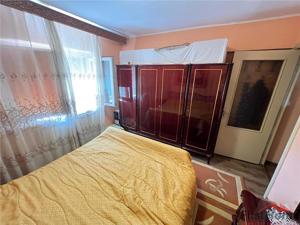 Apartament 3 camere, 70mp, etaj 3, zona 2 Stejari - imagine 9