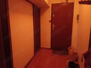 Apartament 3 camere parter langa Nora