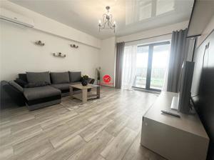 Apartament Luminos cu 2 Camere- Mobilat, Utilat, Vedere Superba la Mare, Mamaia, Central - imagine 1