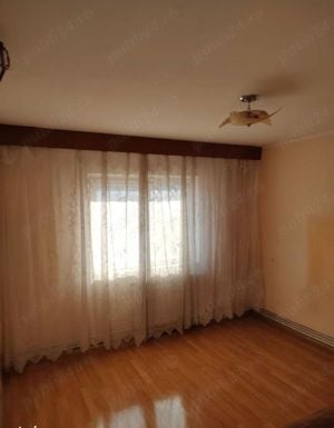 Apartament 3 camere zona Buzaului, etaj 3 - imagine 5