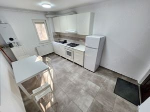 2 Cam-Parter-Lux-Vasile Lucaciu-4min Centru -50 MP-Mobilat-Utilat-105000 Euro - imagine 6