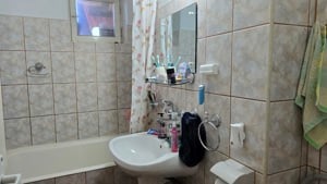 Apartament 3 camere in Deva, pe str. Zamfirescu, et 3 - imagine 5