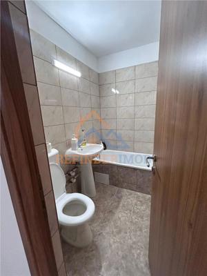 Apartament 3 camere de vanzare Titan - imagine 9