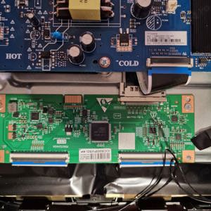 Dezmembrez smart tv NEI 50NE6901 - imagine 4