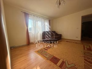 Apartament cu 2 camere , generos , zona Suarelui - imagine 2