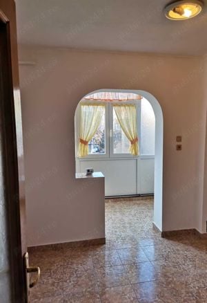 3 camere Exercitiu et 2 4, 2 bai un balcon bloc 1985 110000euro - imagine 7