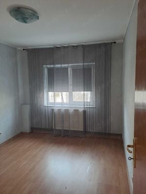 3 camere Exercitiu et 2 4, 2 bai un balcon bloc 1985 110000euro - imagine 8