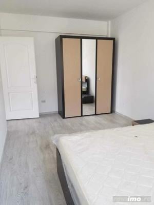 2 camere zona Titan - imagine 4