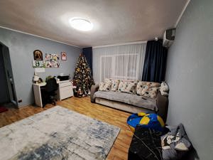 Schimb apartament cu doua camere, semidecomandat cu ap cu 3 camere sau casa,in oras sau imprejurimi - imagine 8