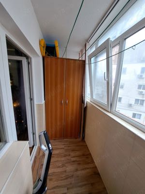 Schimb apartament cu doua camere, semidecomandat cu ap cu 3 camere sau casa,in oras sau imprejurimi - imagine 2