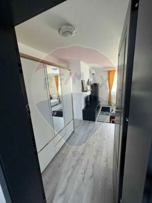 Apartament Smart cu 1 Cameră de Închiriat în Poitiers Towers - imagine 5