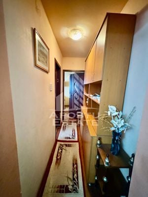 Apartement cu 3 camere, centrala proprie, zona Cetatii - imagine 10