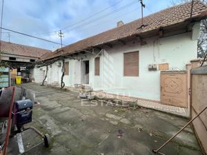 Casa 4 camere, anexe, teren generos zona Aradul Nou Cl. Timisorii