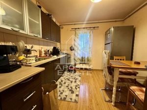 Apartament cu 2 camere, centrala proprie, zona Sagului - imagine 2