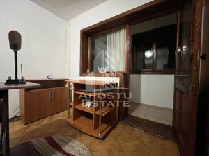 Apartament cu o camera, decomandat, etaj intermediar in zona Girocului - imagine 3