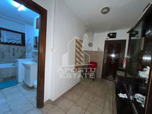 Apartament cu o camera, decomandat, etaj intermediar in zona Girocului - imagine 5