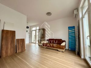 Apartament la casa cu 3 camere si 2 bai, tip penthouse, zona Gh Lazar - imagine 3