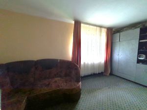 Vand apartament de 3 camere in zona Intre Lacuri pe Tulcea! - imagine 2