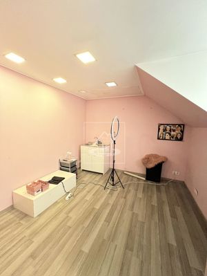 Spațiu de închiriat pretabil salon de înfrumusețare zona str. Luptei