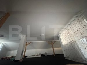 Casa de vanzare, cu 6 camere, 200 mp, zona Hotar - imagine 12