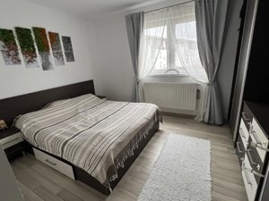 Apartament cu 3 camere, 76 mp, zona Selimbar - imagine 2