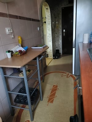 Închiriez apartament 3 camere, mobilat-utilat, cu centrala termica, etaj 2, Cina-B-dul Pandurilor  - imagine 6