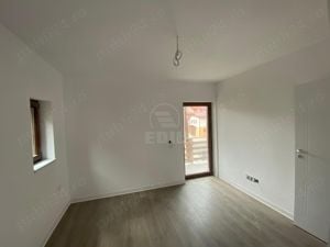 Duplex 4 camere cu garaj FINISAT - imagine 10