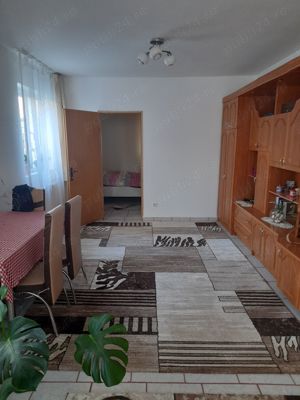 Apar 3 cam în imobil cu 2 apartamente - imagine 4