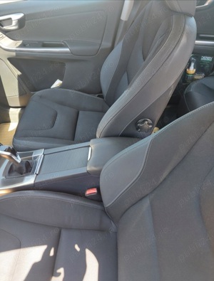 Volvo xc60  - imagine 4