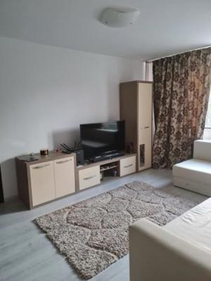 Apartament 3 camere Titan -Barajul Bistritei - imagine 2