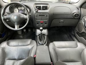 Vand  Alfa Romeo GT 1.9 JTDM,2008 - imagine 6