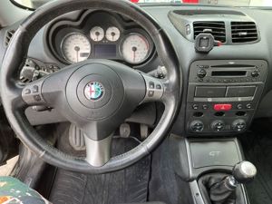 Vand  Alfa Romeo GT 1.9 JTDM,2008 - imagine 7