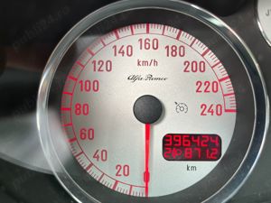 Vand  Alfa Romeo GT 1.9 JTDM,2008 - imagine 8