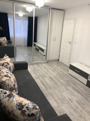 Drumul Taberei, Raul Doamnei, apartament 3 camere  - imagine 3